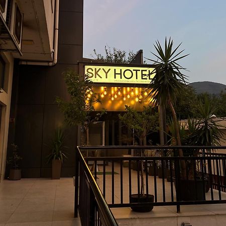 Sky Hotel Prizren Luaran gambar